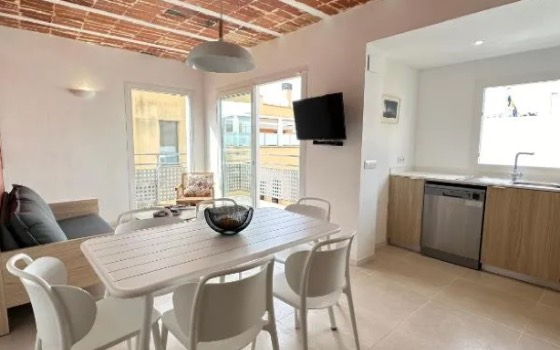 Agi Arago Apartments